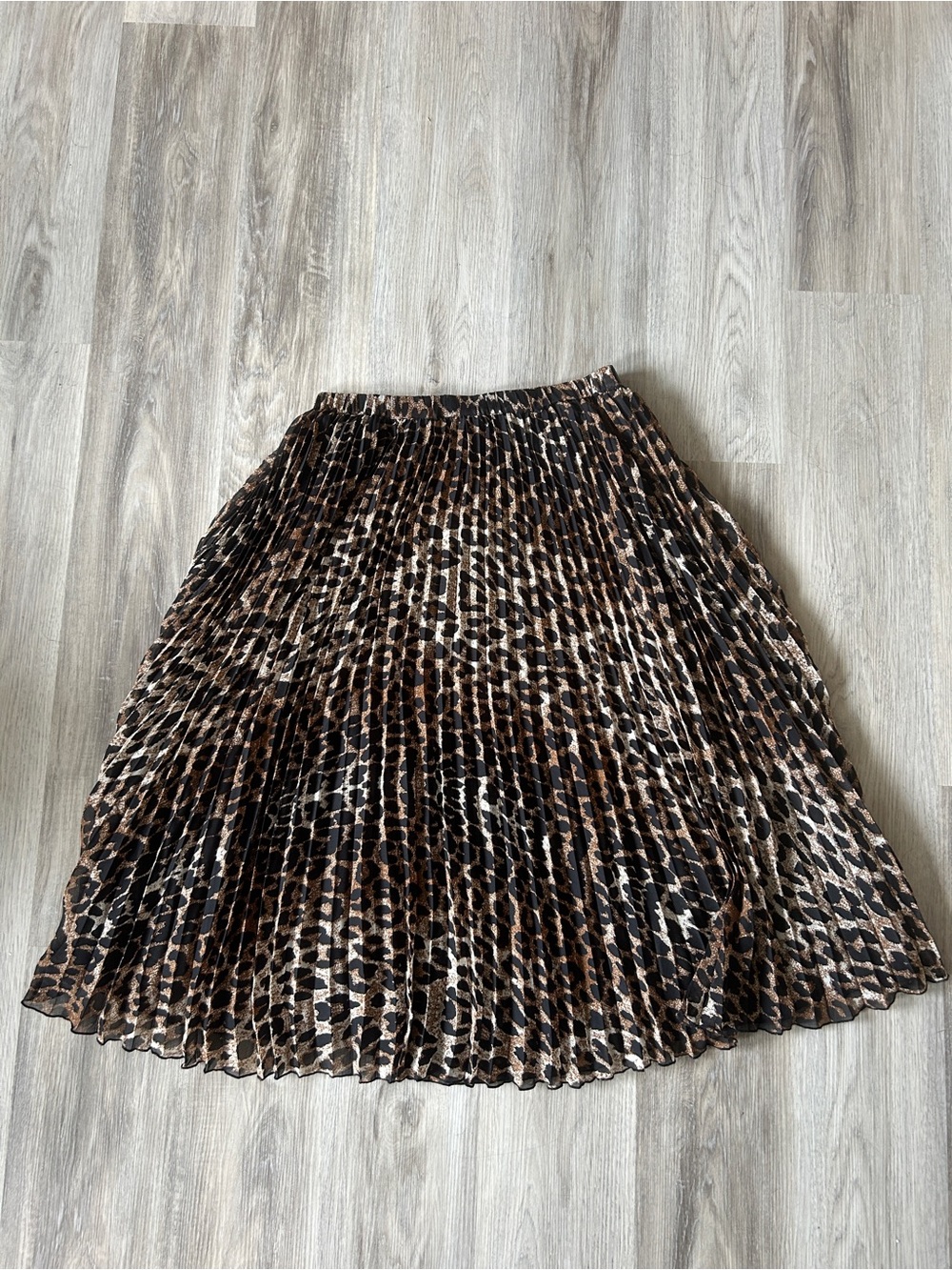 Pleated Leopard Print Skirt - Brown
